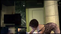 ボディストッキングからハミ出るスライム乳な奈緒32歳 ショートカットx童顔xムチムチボディにギャップ萌えアナルプラグで悶絶 サンプル画像8