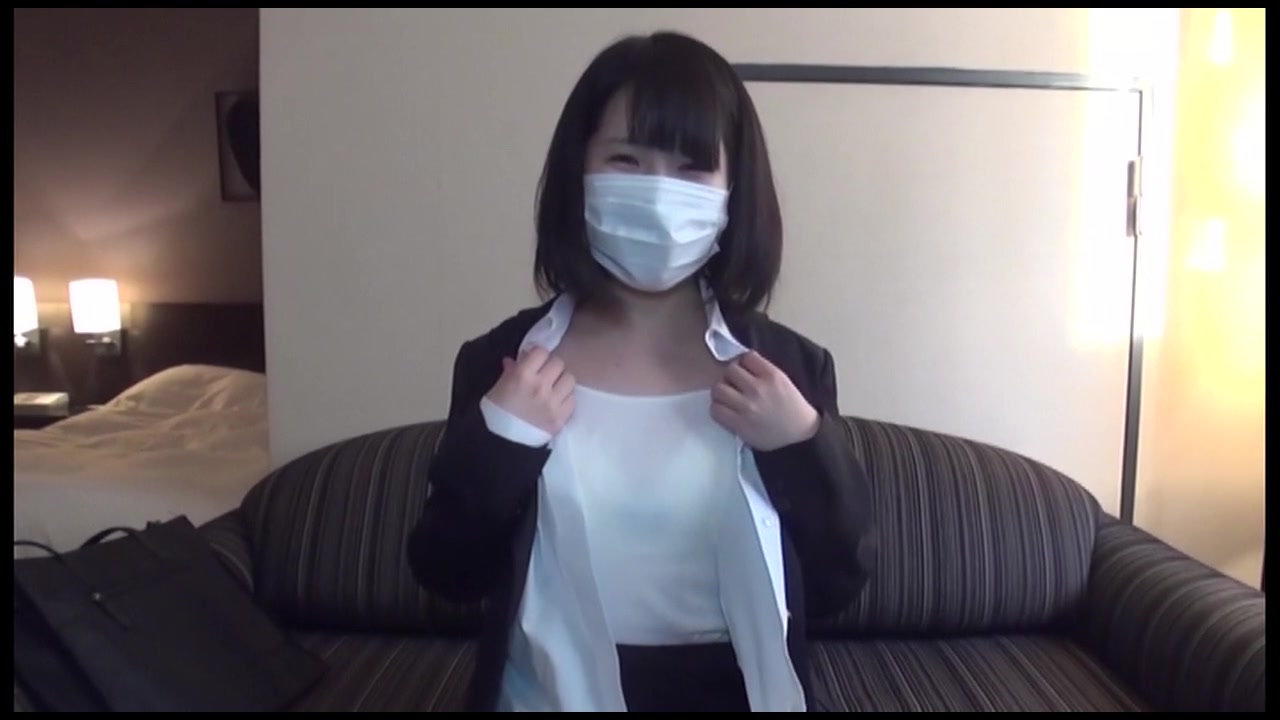 【個人撮影】幼い感じで敏感な、黒髪の可愛い就活生のあおいちゃんに中出し! サンプル画像