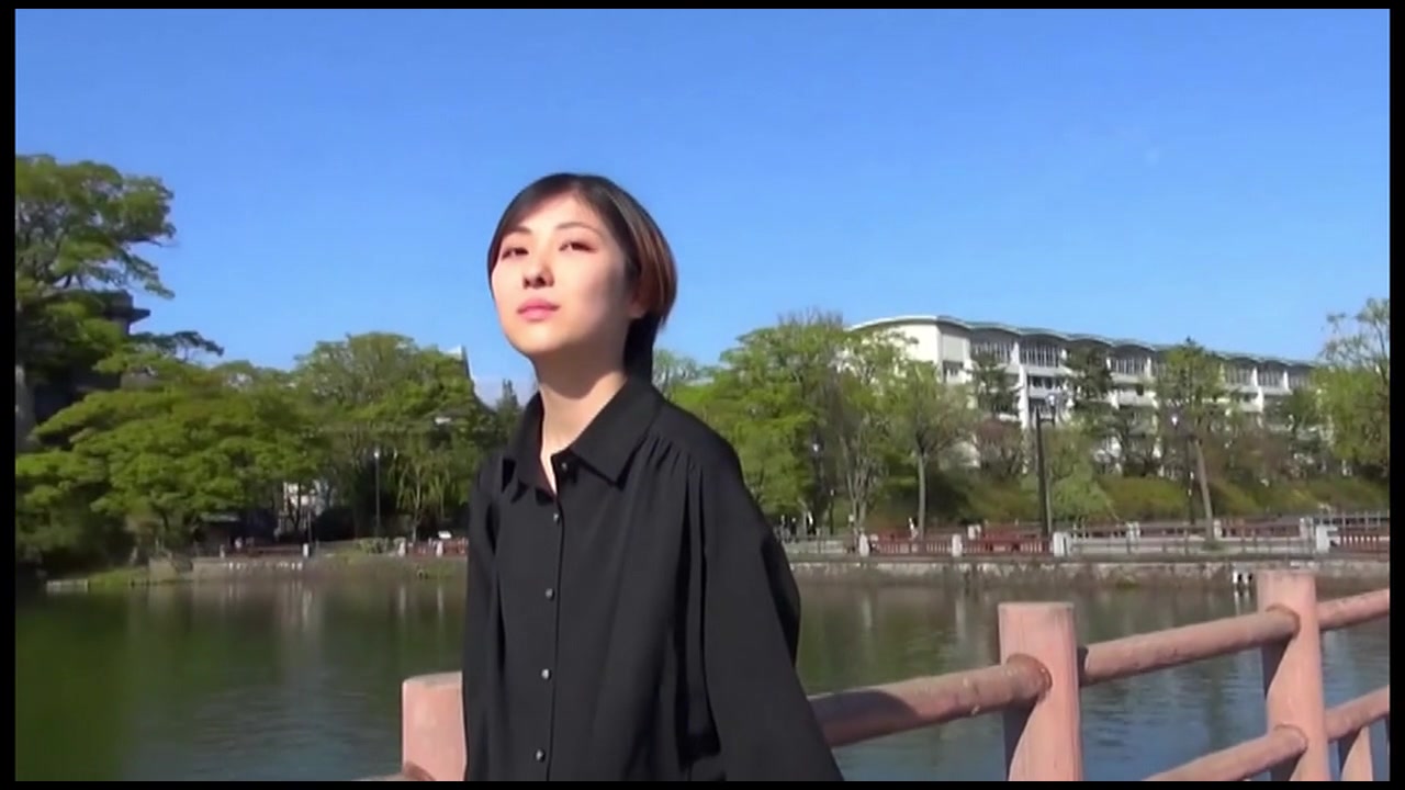 18なりたてボーイッシュ処女。性欲おじさんにファーストキス、処女喪失、どさくさ中出しまでされたのに、「処女卒業させてくれてありがとうございました♡」と感謝の言葉を述べる。Disc-1 サンプル画像