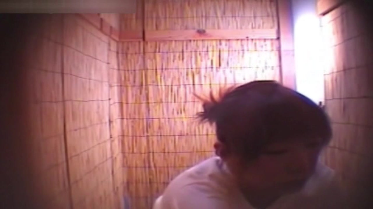 Summer beaches!Toilet peeping!Vol.15 サンプル画像