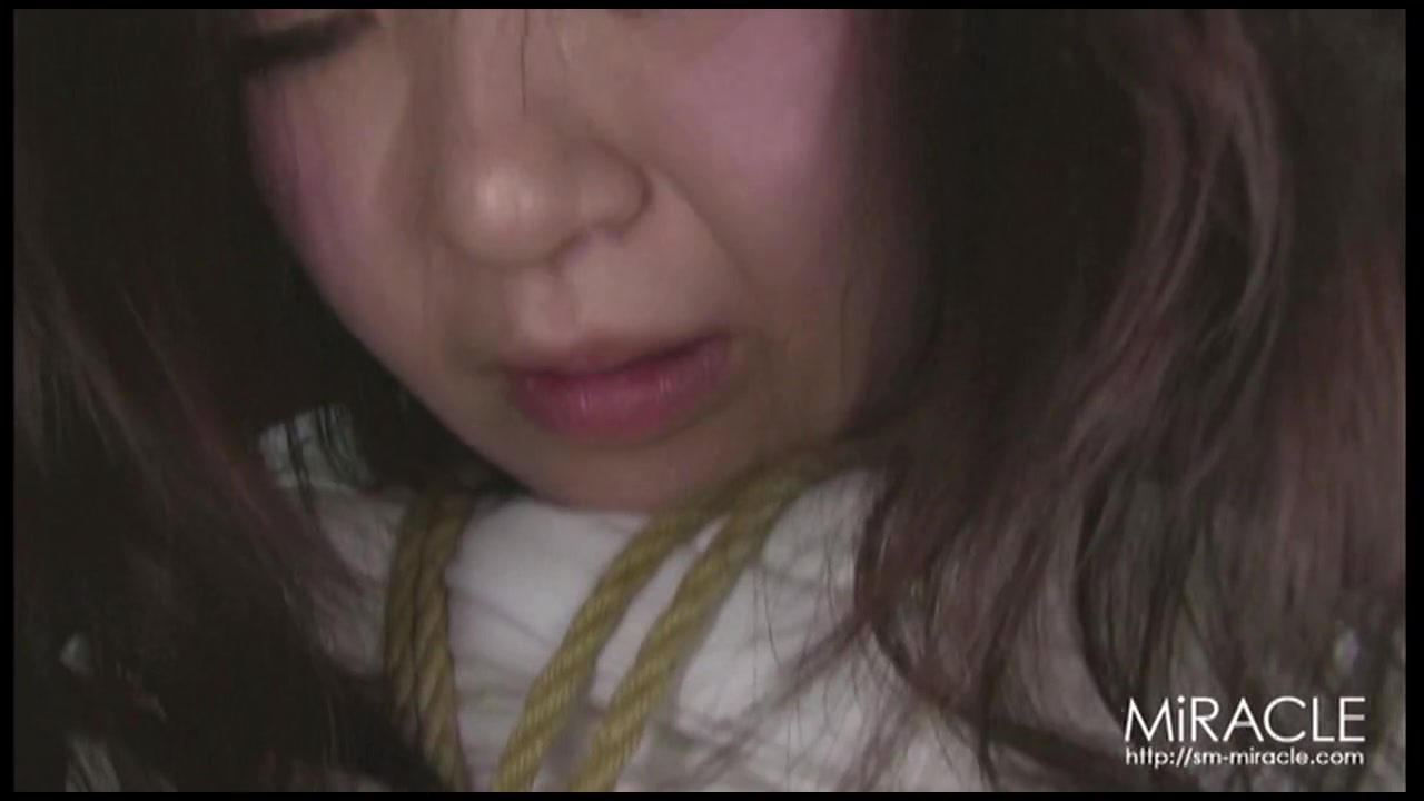 愛の記憶に囚われる女 宙吊り書道調教 郁香 サンプル画像10
