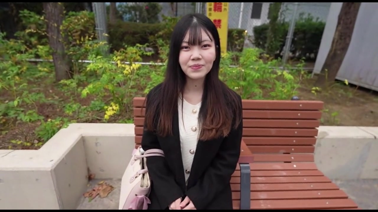 エロすぎ看護専門生はお金目的の出演。そのくせゴム要求してきたので、途中で外してデカ尻パンパンして無責任中出しかましてイクゥ！ サンプル画像