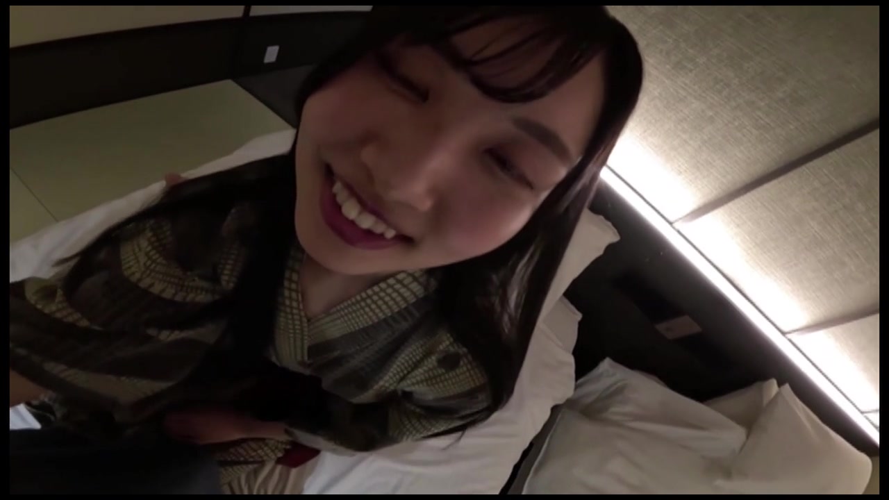 みおちゃん衝撃の卒業理由をラストに告白!!野外露出にもチャレンジしました!卒業作品 (Disc-2) サンプル画像5