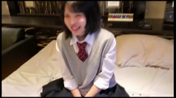 顔出し！！天真爛漫で従順な美少女を密室に連れ込み猥褻淫行！！あの真面目だった彼女が見せる恍惚な表情と乱れた制服姿に生中出し！！ サンプル画像18