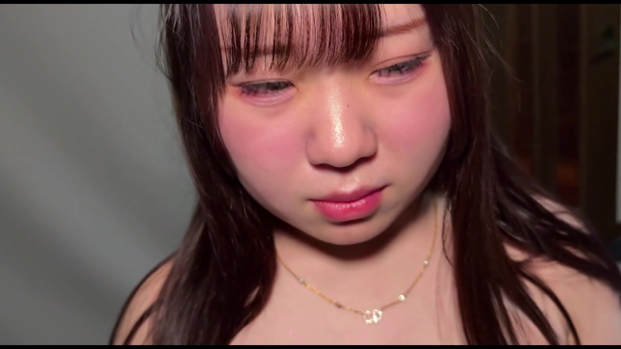 可愛い巨乳Fカップ素人18歳。彼氏バレ不可避の顔出し生挿入中出しハメ。 サンプル画像