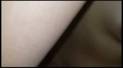 返済できない旧知の友人の奥さん。巨根を咥えただけで溢れる膣を何度も奥まで突き犯す。 サンプル画像16