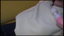 お子様を預けて他人棒に没頭する28歳のスレンダー妻 サンプル画像0