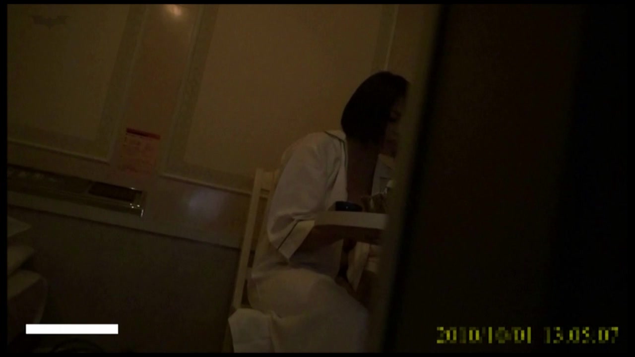 飲友イタズラ劇場 未公開 Vol.96 茶髪→黒髪ギャル 美巨乳アミちゃん 前編 サンプル画像