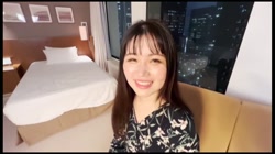 ヤク◯トレディの新婚妻若妻性活 中出し剛毛旦那には言えない、都会の美しい夜景を後ろに大人の密会。 サンプル画像1