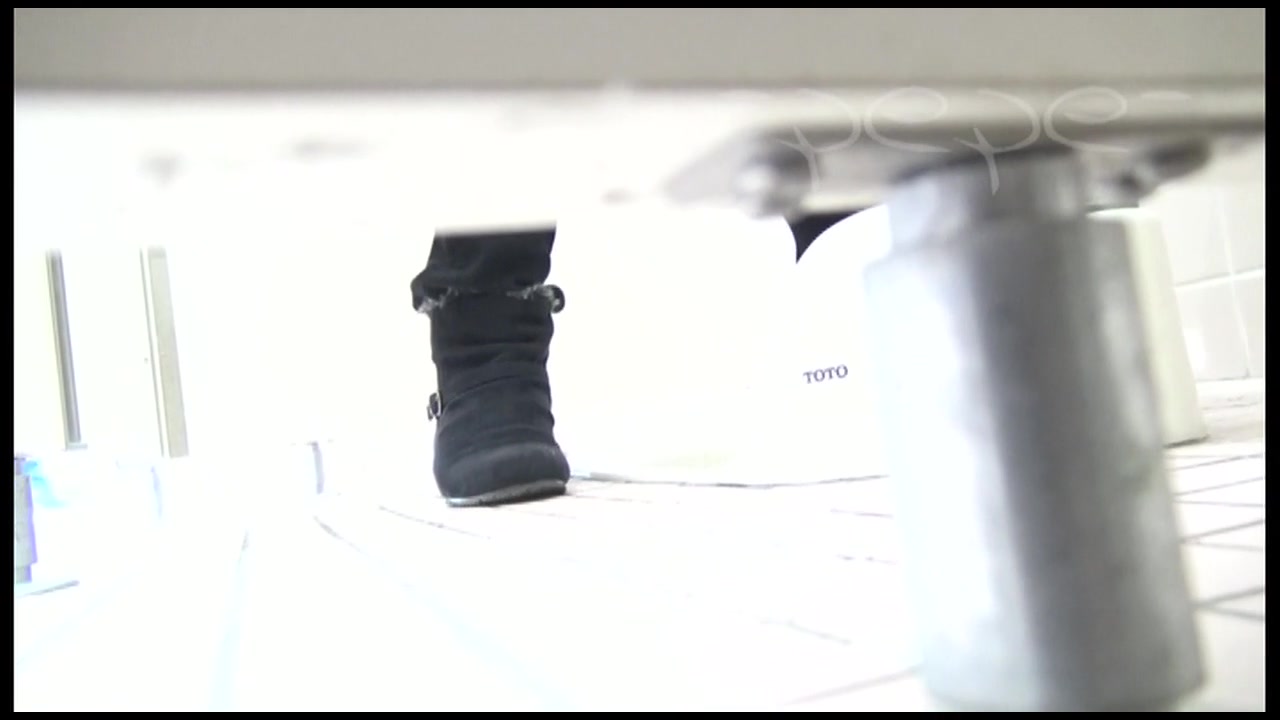 至高洗面所盗撮 Vol.36 体育館 熟女はおすきですか Part.2 サンプル画像2
