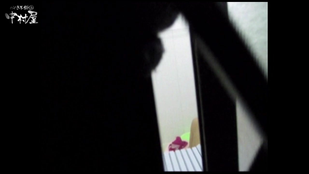 民家風呂専門盗撮師の超危険映像 Vol.002 サンプル画像