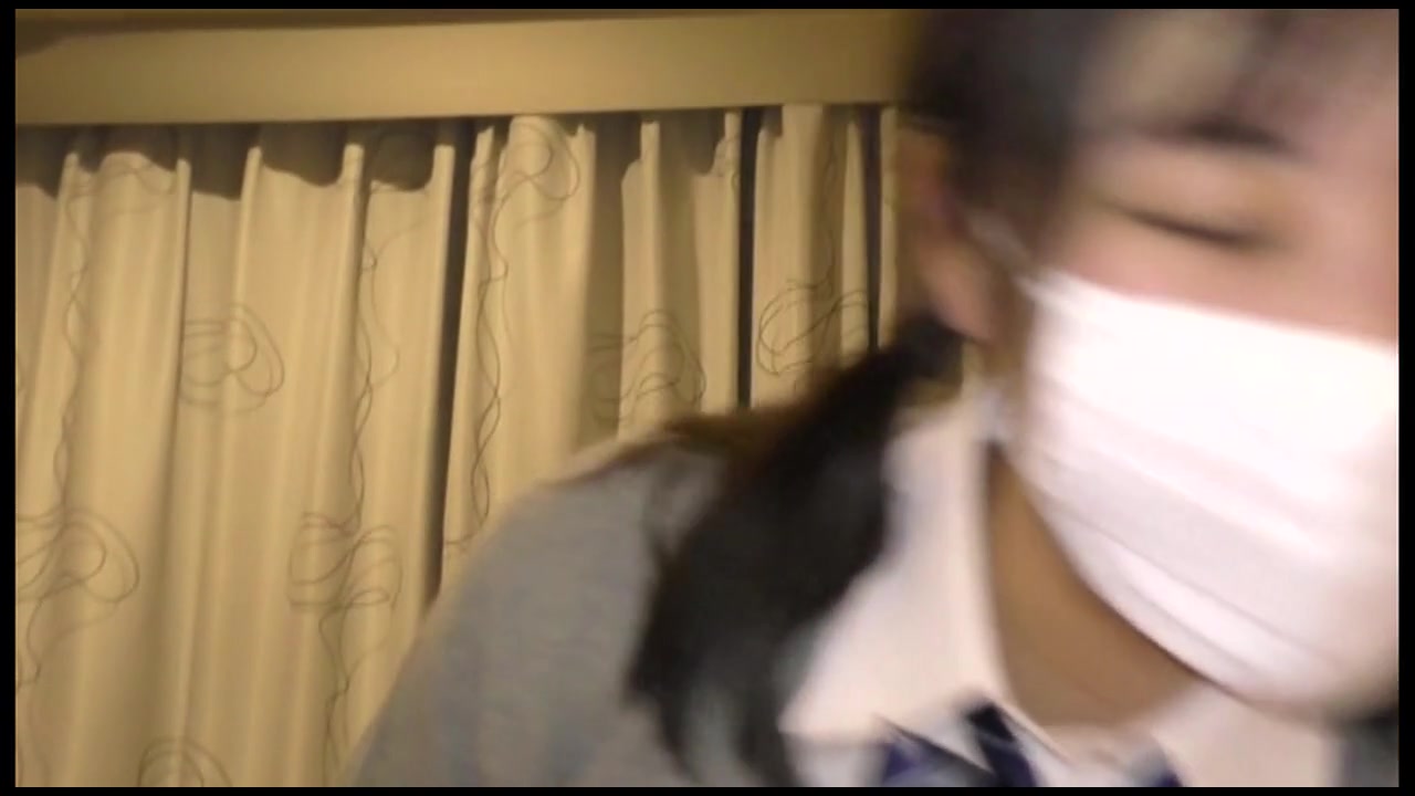 完全初撮り 制服生ハメ 初めての生挿入に思わず涙!セックスは2人目でオモチャも未体験! 奈々 サンプル画像16