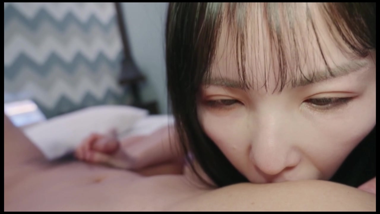【４名・4時間】欲情美人妻との密会。〇〇厳禁。 (Disc-2) サンプル画像