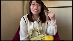 【面接の闇流出！履歴書ＮＯ．１】ポートレートの被写体面接に来たメガネ萌え可愛い～りょうちゃん二十歳のビッシャビッシャ潮吹きキ〇セクでたっぷりと生中ｗ サンプル画像