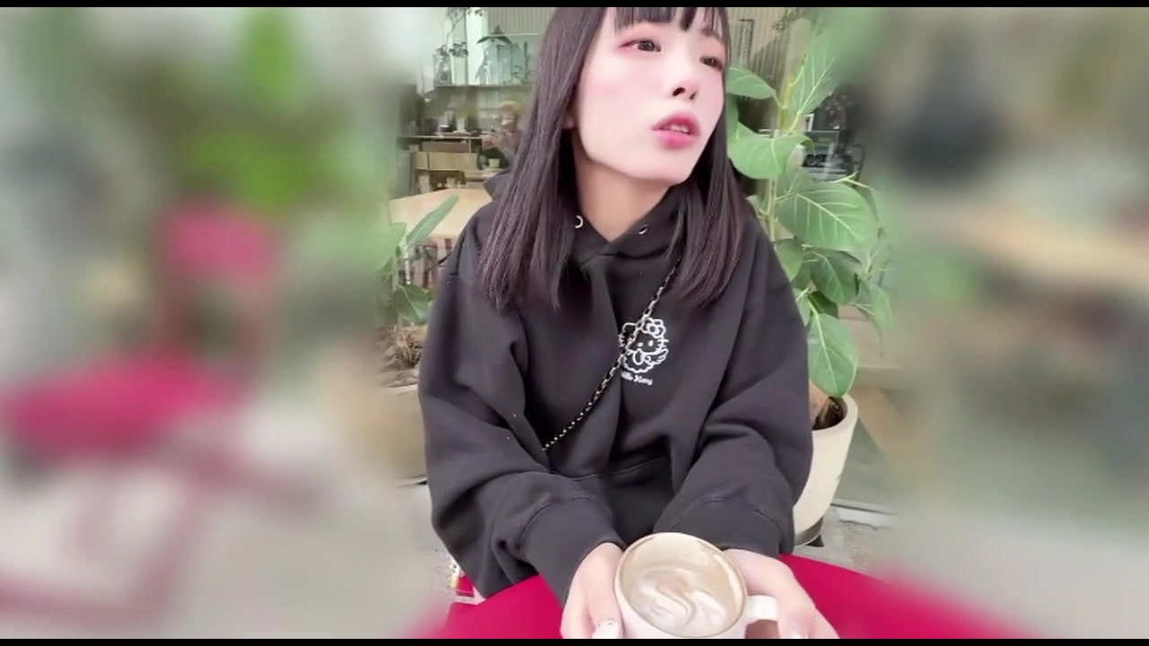 【電撃復帰】かつてFc2を無双した低身長148ロリの不思議コンカフェ嬢一夜限りの復活で可愛さ全開で サンプル画像