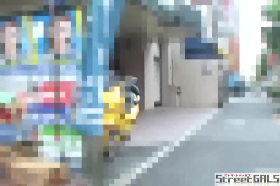 流出映像_女子大生が帰宅したところを待ち伏せ サンプル画像4