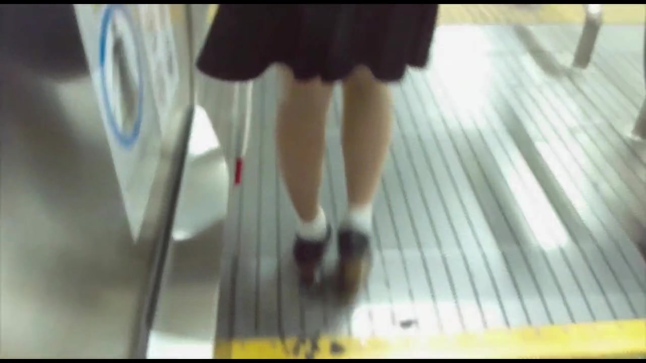 オウルさんの パンチラめくり撮り! Vol.08 サンプル画像13