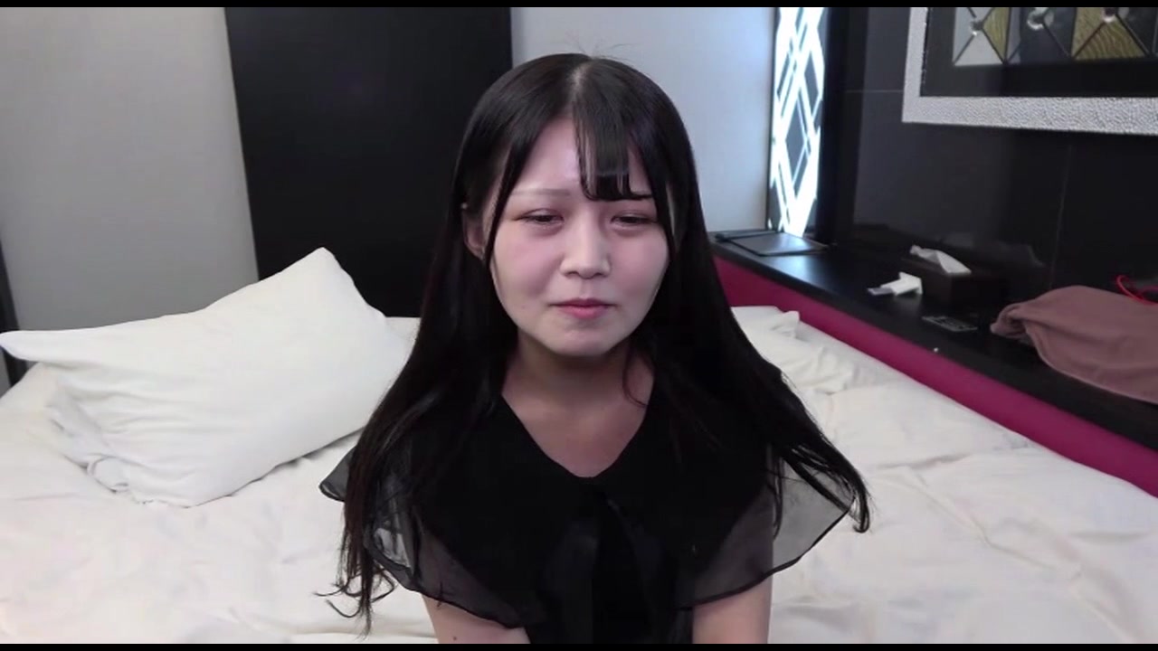 坂道アイドル系150cmサイズみんなのいもうとなぎさちゃんぷっくりとした一本スジのキツキツろり美マン サンプル画像