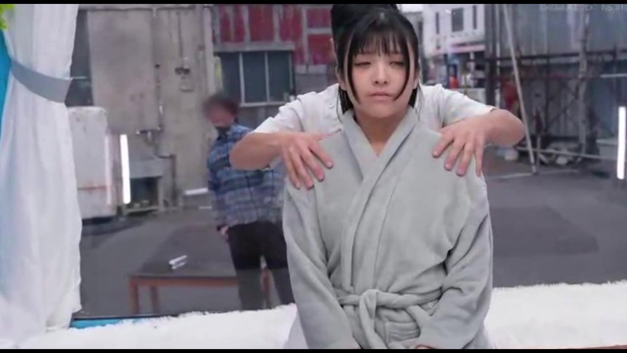 【極秘流出】 海野いくら 美波こづえ 花狩まい 音琴るい リメイク サンプル画像