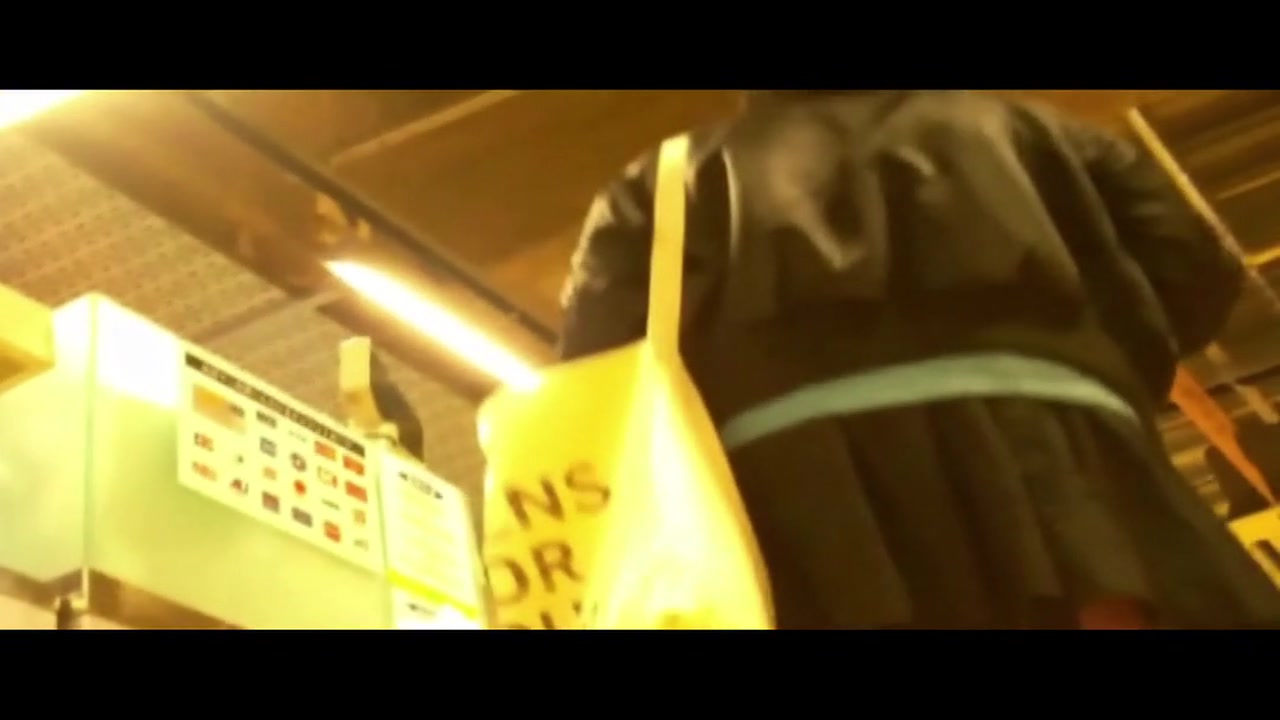 パンチラ街角盗撮 Vol.187 サンプル画像