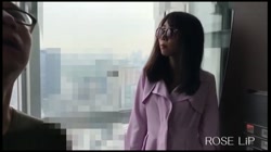 エレベーターでＭ男狩りする痴女 トモコさん サンプル画像