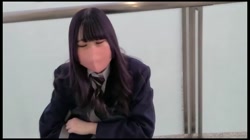「#75」アイドル活動している高２とのハメ撮り。 キラキラな瞳と若々しいスレンダー美体を間近にしながらフサフサなマンコにたっぷり中出し！ ♡ファンには秘密♡ サンプル画像0