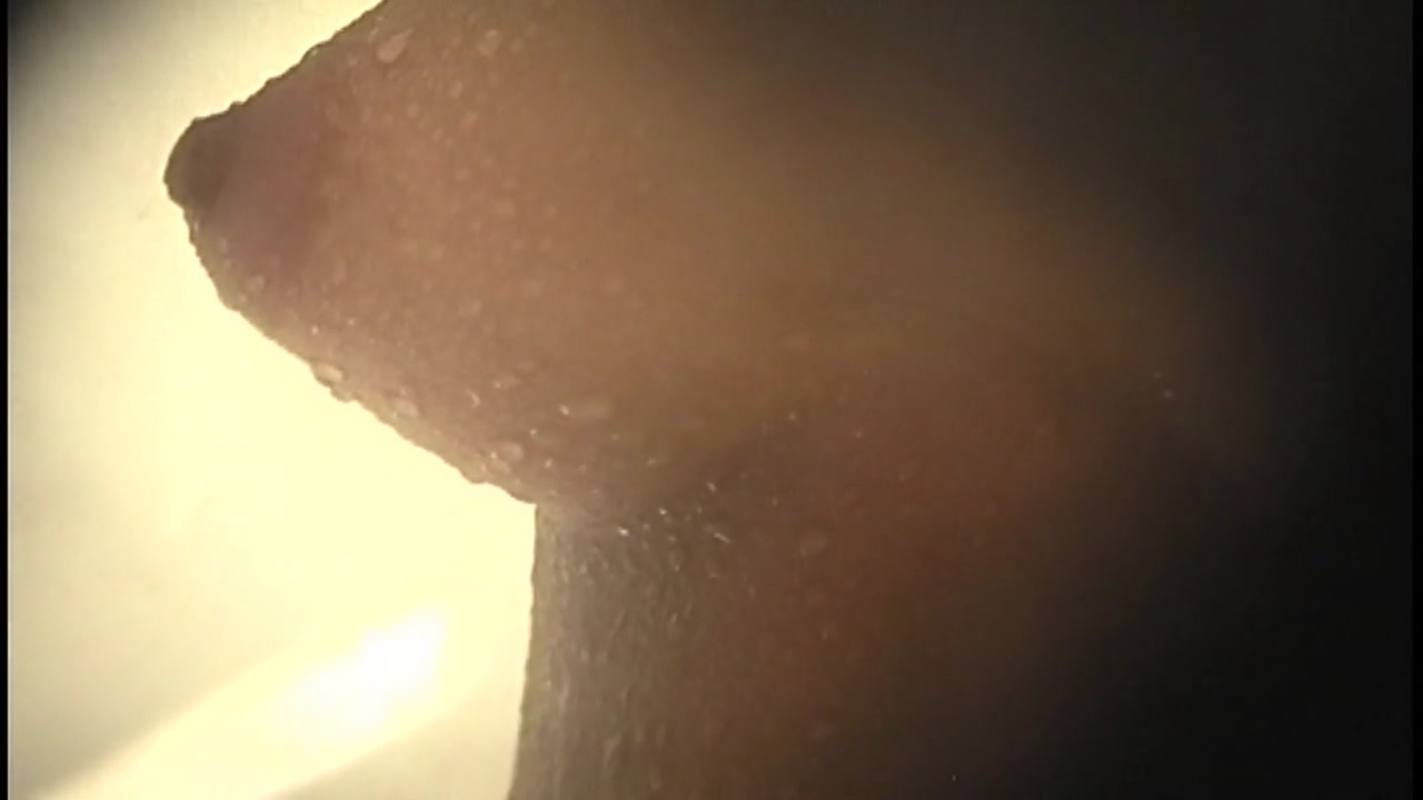 ロケットオッパイ、モジャモジャの奥に薄っすらとスジが!No.27 サンプル画像