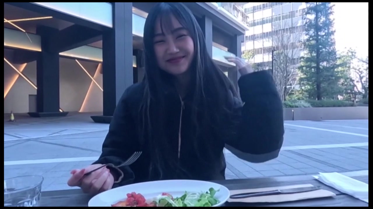 超絶!!ボディメイク級スレンダーに大興奮。和とエキゾチックの調和女。私ノリと勢いだけで生きてます サンプル画像1