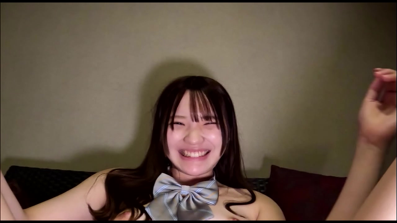 衝撃の逸材爆誕！スタイル抜群の純白Fカップ絶世の坂道系美女！見ないと絶対に後悔します、、、 サンプル画像