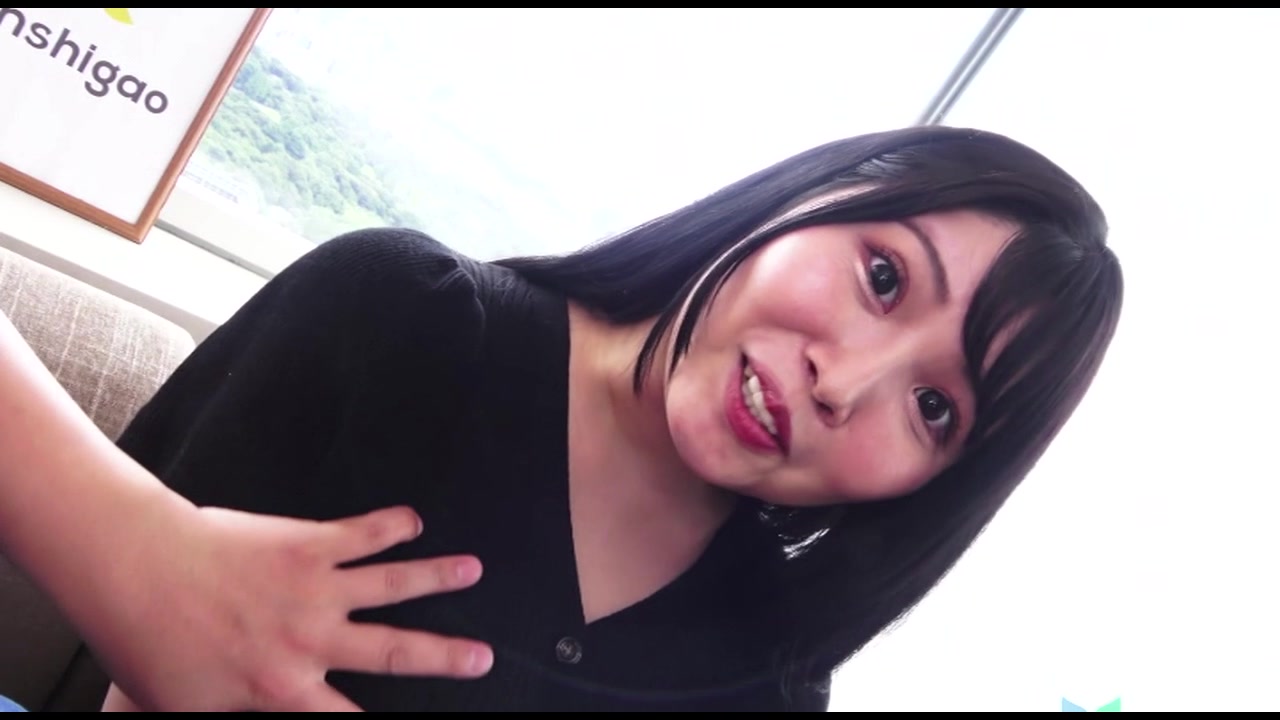 あいなちゃんの美爆乳から目が離せない♡ サンプル画像