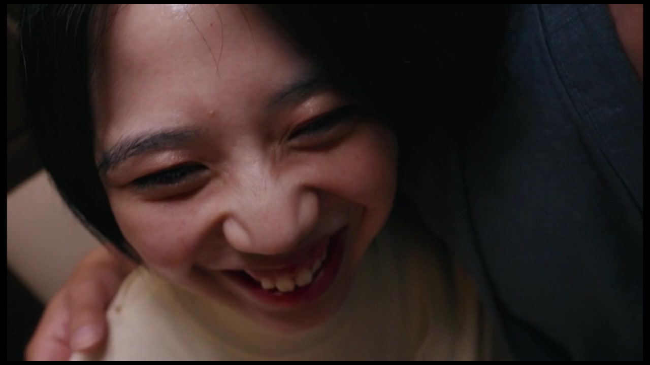 短めボブが似合うアラサー女子と本気性交。セックス２回、どろっと生中出し。 サンプル画像0