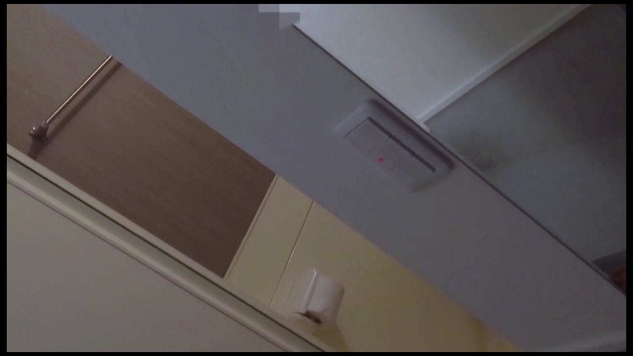 【ド淫乱連続中出し4P乱交】ド淫乱お姉さんあおいちゃん歓迎大量中出し大乱交会。 サンプル画像