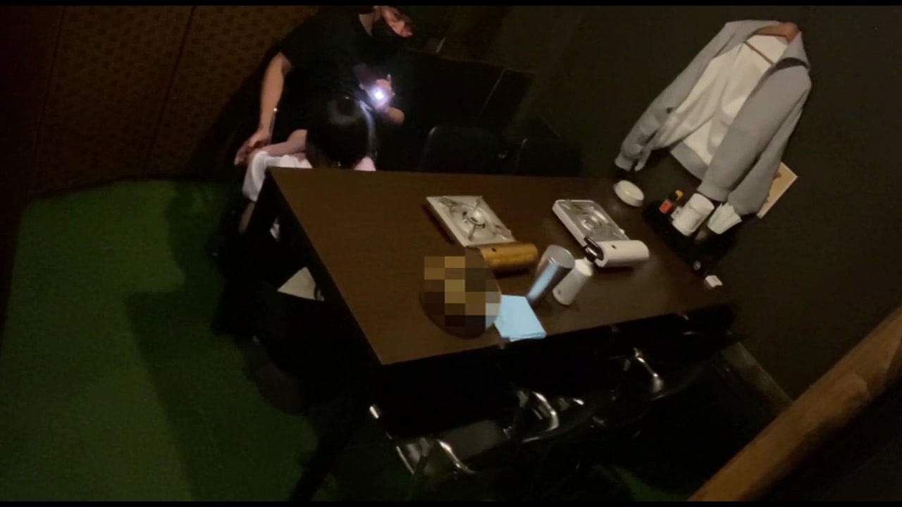 【個撮】まさかの紹介したバイト先で、ハメ撮りさせられるとは思ってなかったでしょう。 サンプル画像