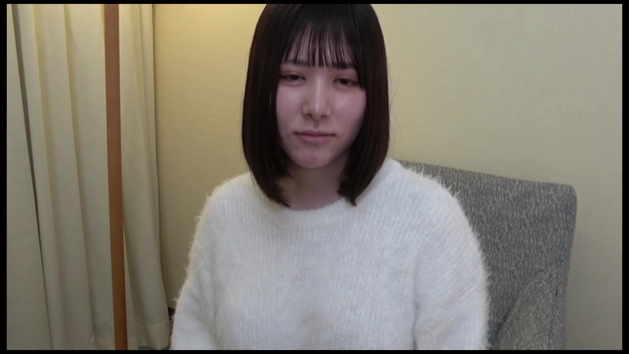 色白で巨乳なお嬢様育ちの現.役大○生。おとう.さんおかあ.さん私、実は優等生じゃないんです...カメラの前で無責任中 出し。 サンプル画像1
