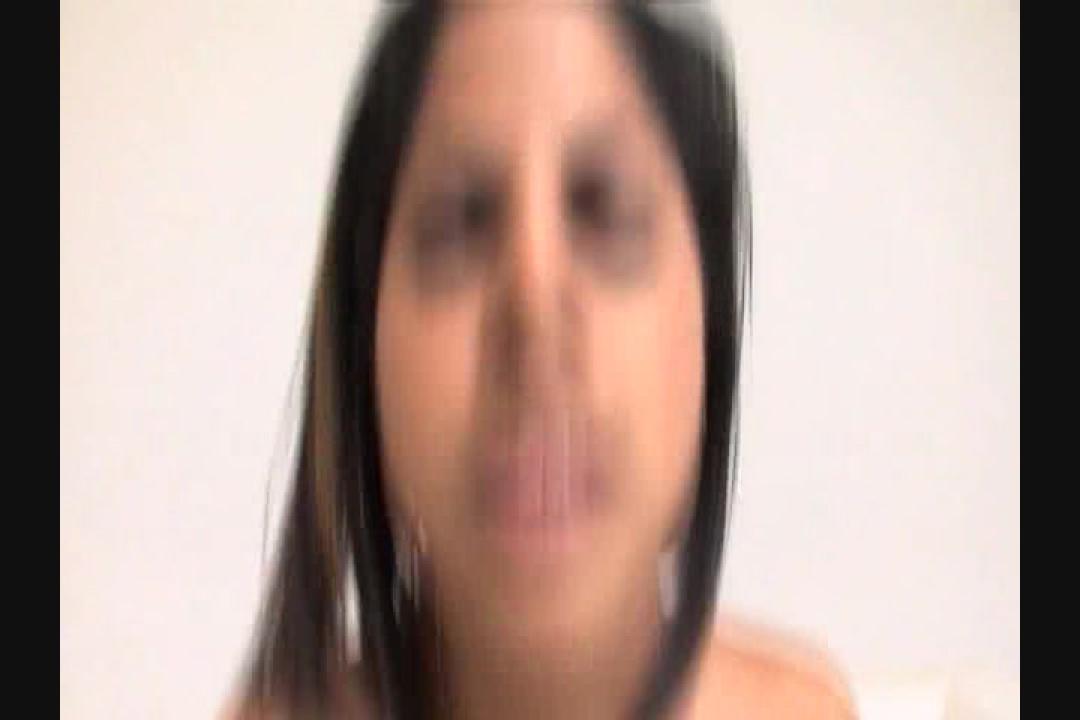 Young Sluts Love To Suck サンプル画像