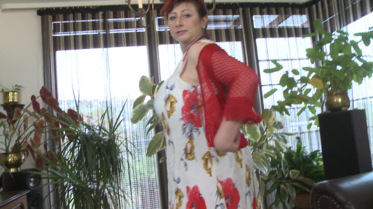 My Enormous Granny サンプル画像