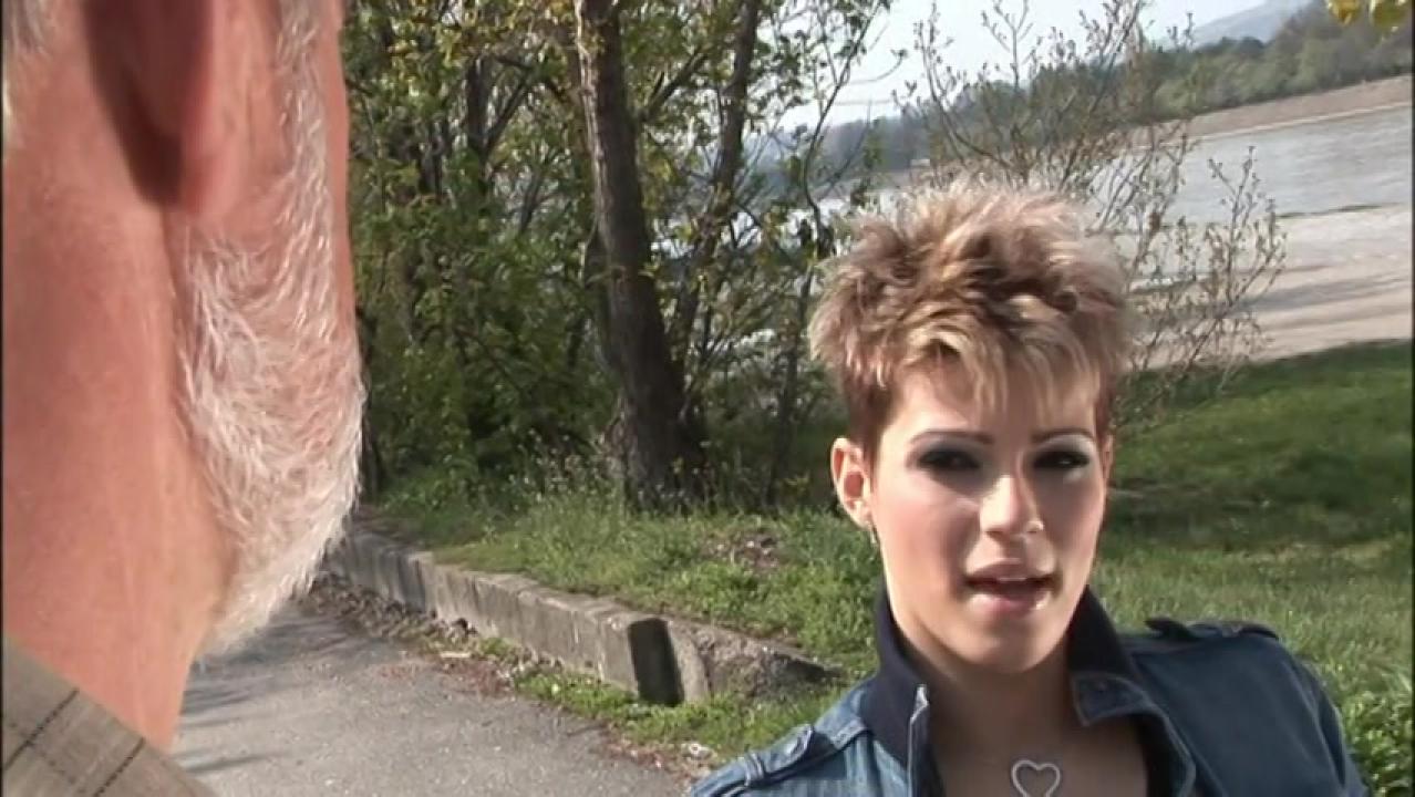 Private Specials 44: Euro Babes on Heat サンプル画像
