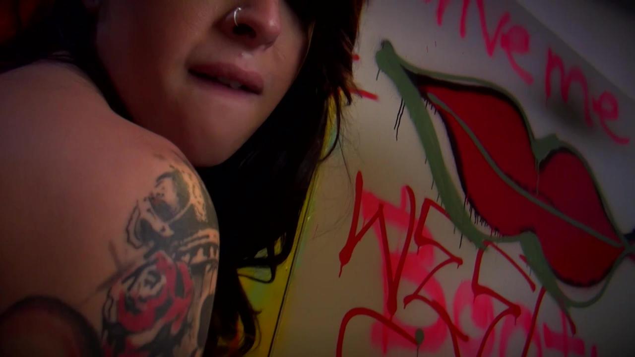Hot Inked Bitches サンプル画像