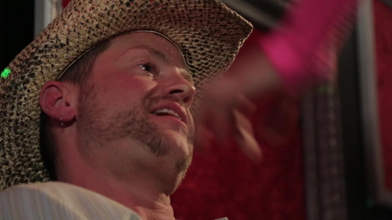Bikini Outlaws サンプル画像24