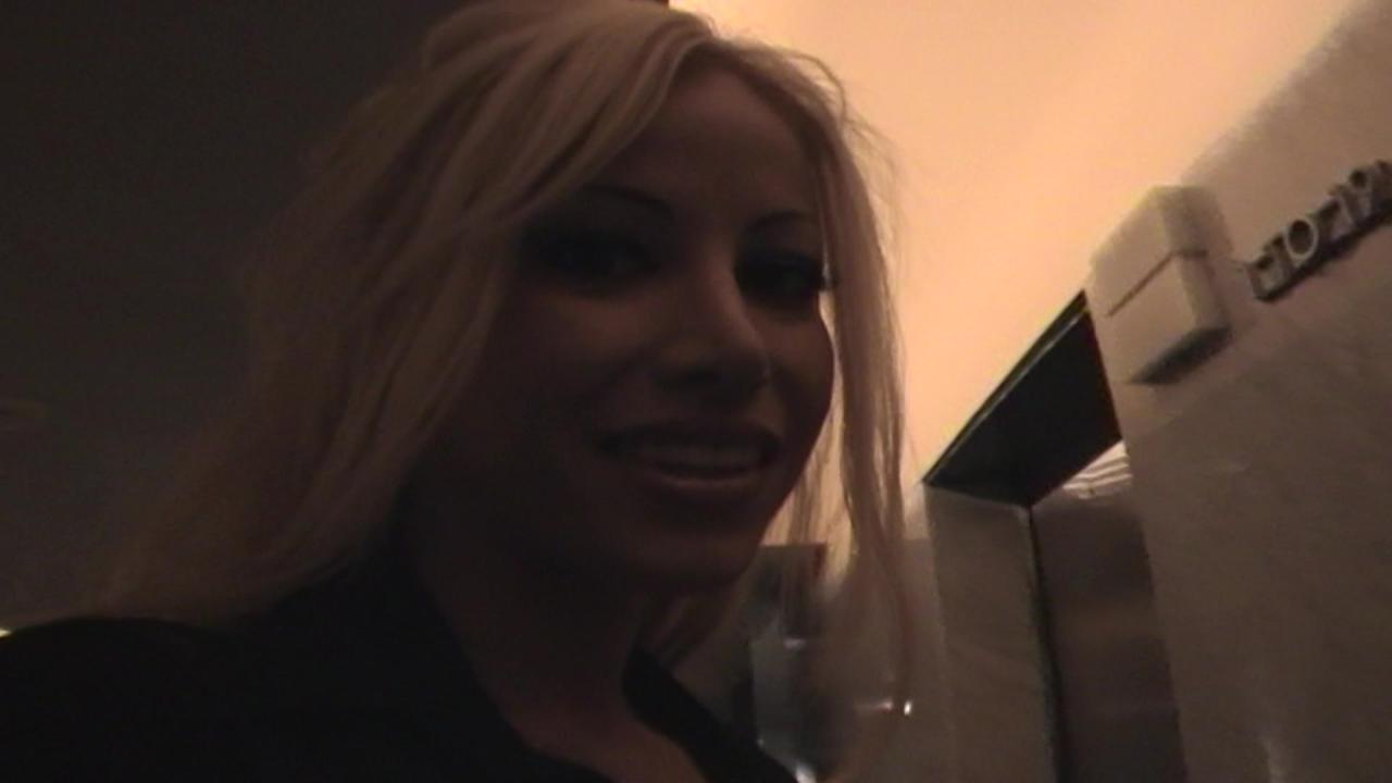 Gina Lynn's Dark Side (2 DVD Set) サンプル画像