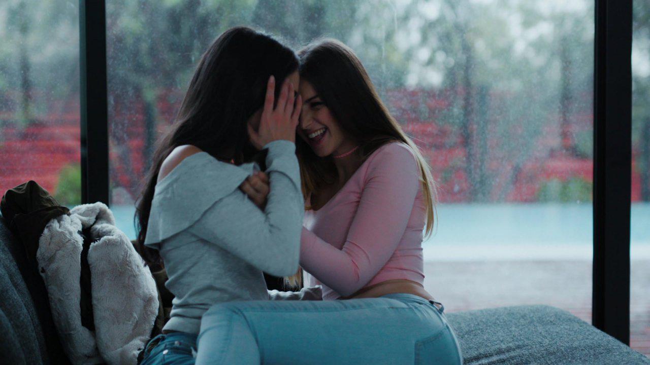 Girls Kissing Girls 21 サンプル画像