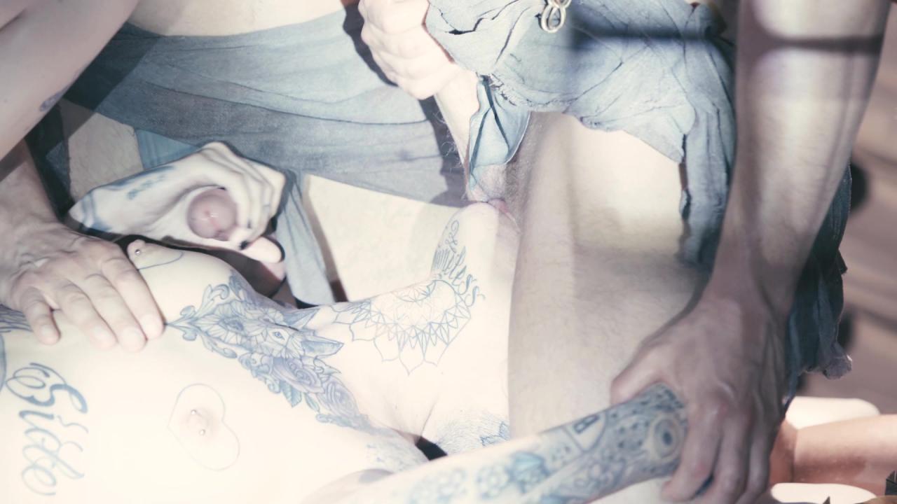 Fallen 2: Angels & Demons (2 DVD Set) サンプル画像
