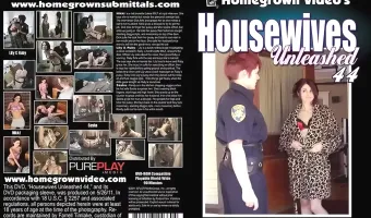 Housewives Unleashed 44