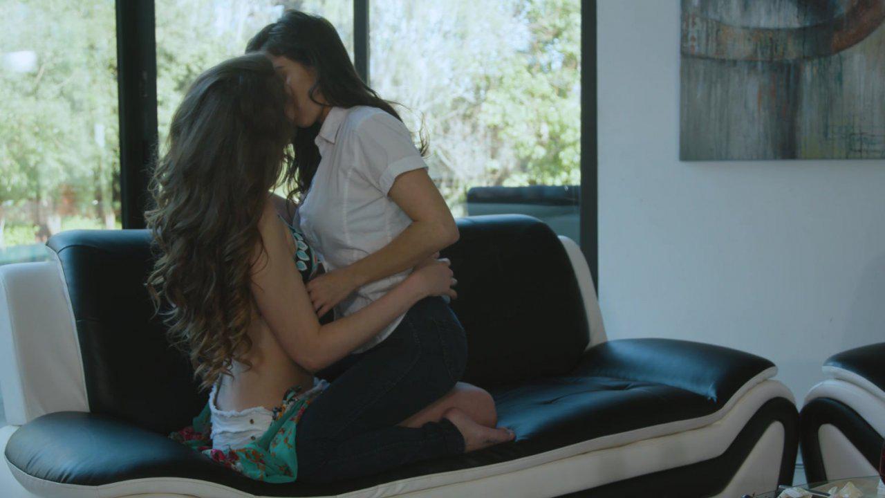 Girls Kissing Girls 22 サンプル画像
