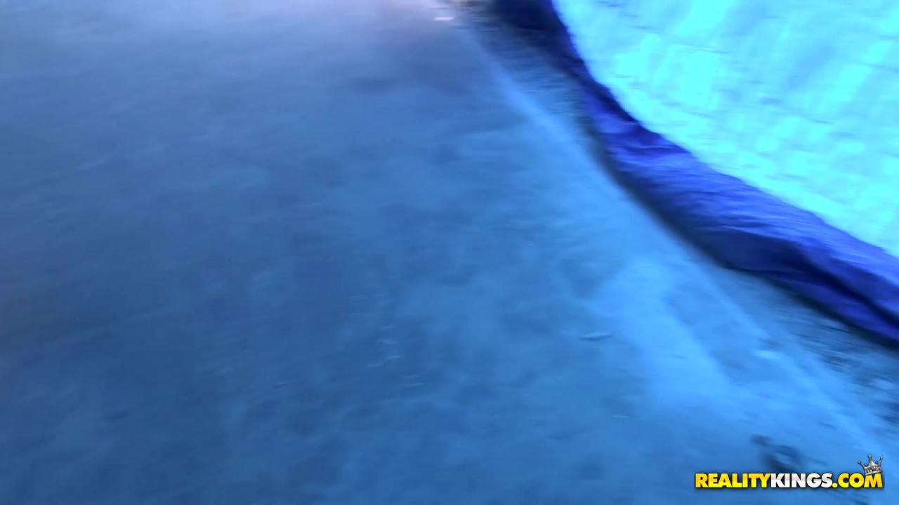 Street Blowjobs 22 サンプル画像11