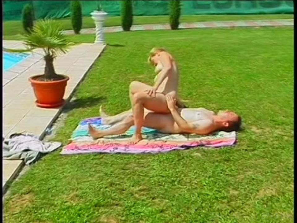 Hot 60+ 16 サンプル画像