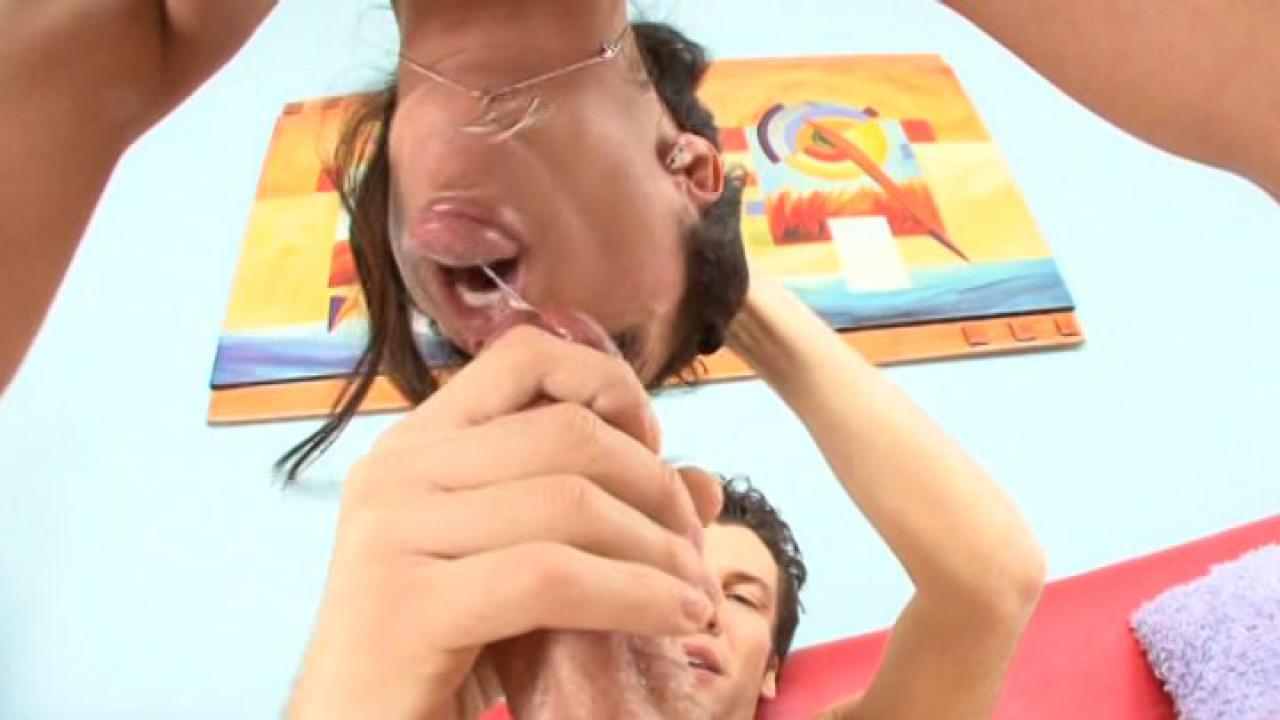Let Me Fuck Your Mom サンプル画像2
