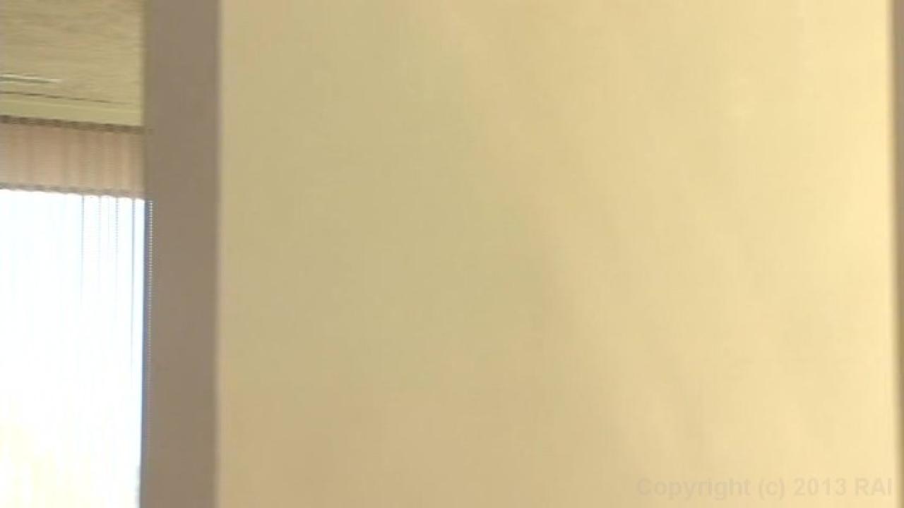 Mom's Anal Gape Factory サンプル画像1