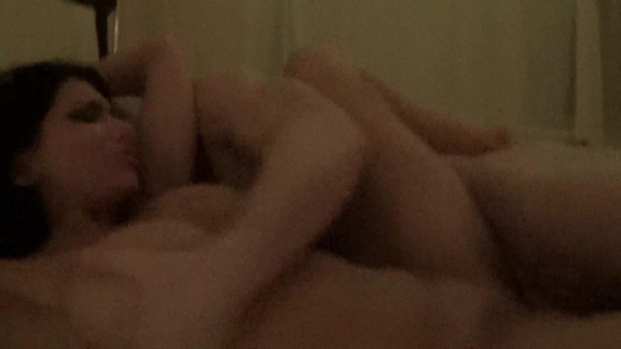 She Fuckin' Loves It 2 サンプル画像