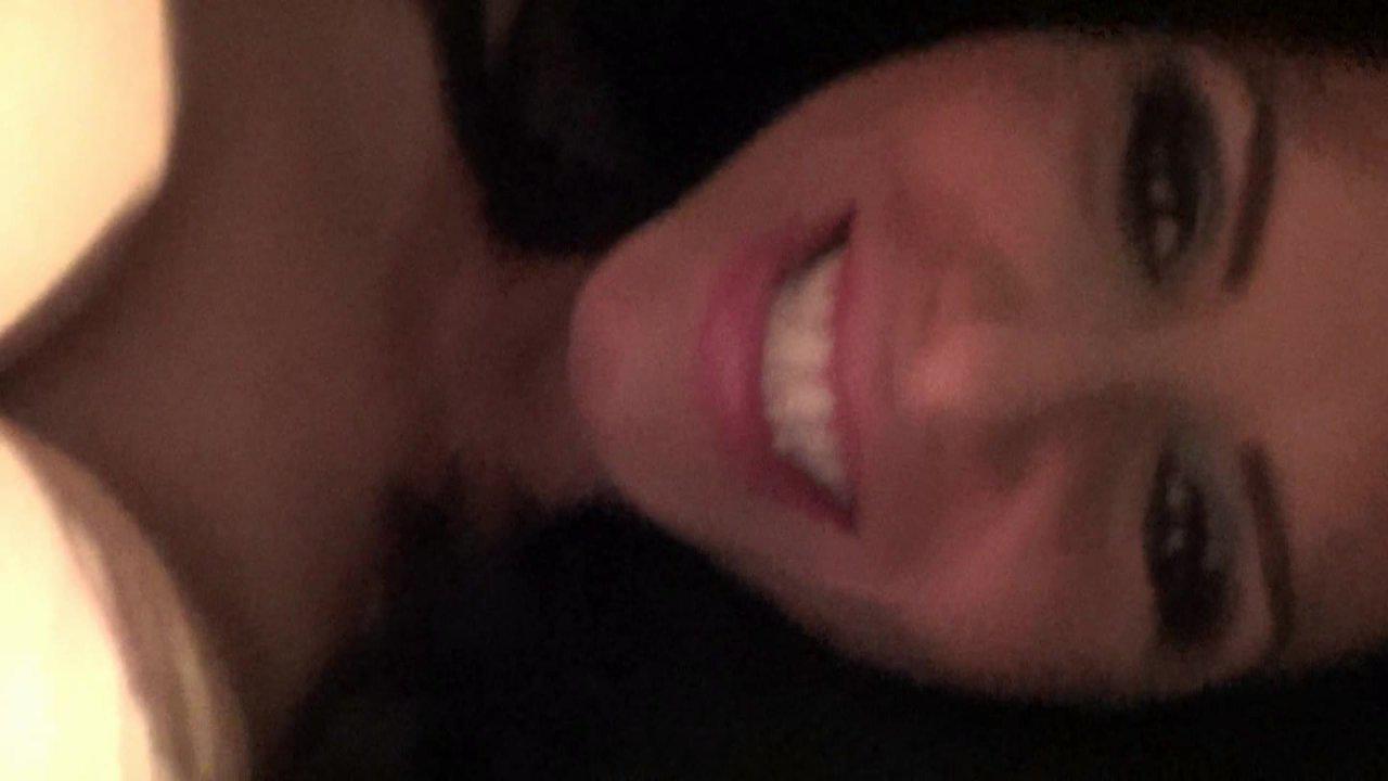 She Fuckin' Loves It 2 サンプル画像